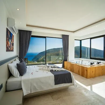 Lueks Tatil Villasi Oezel Havuzlu Horyes Каш